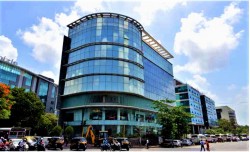 OIA House (KK Square)